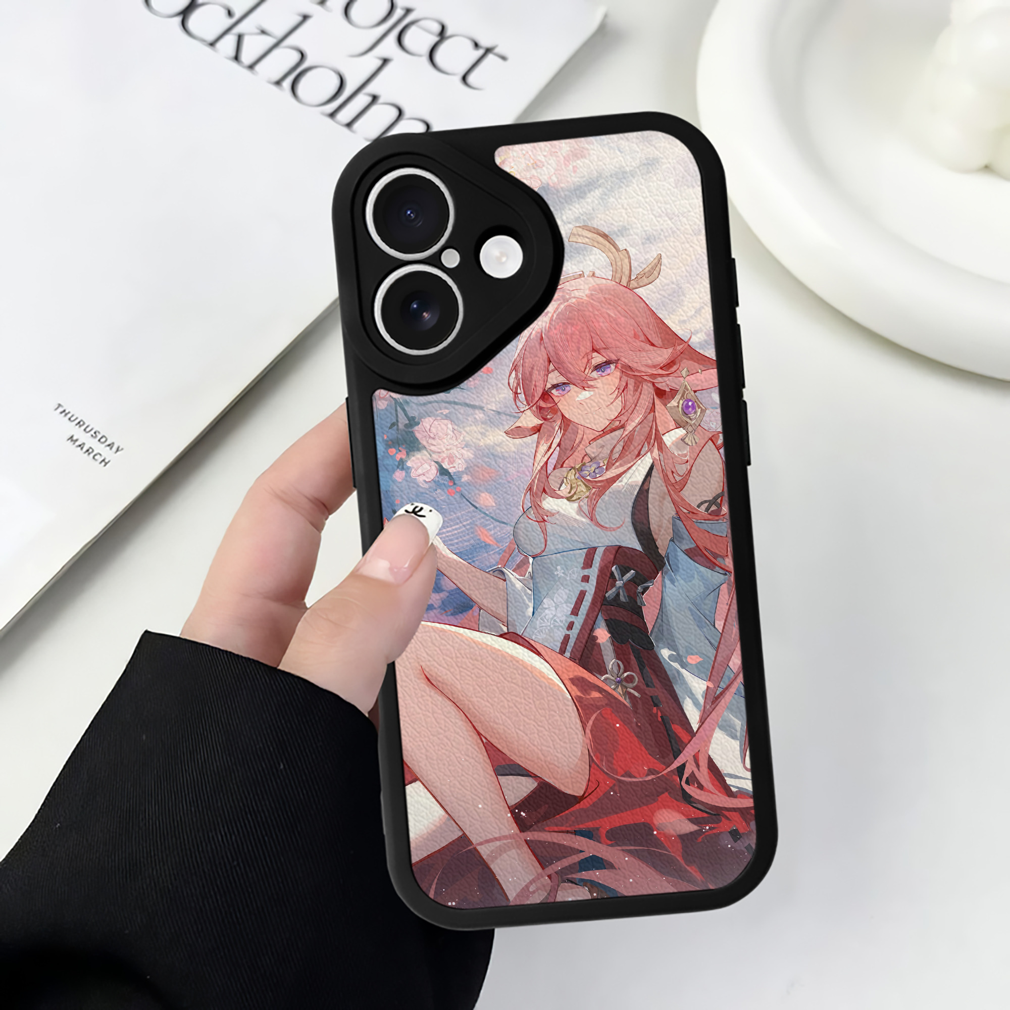 げんし神 genshin 【iPhone 16シリーズ対応】シリコンスマホケース（レザー調） 材質：シリコン